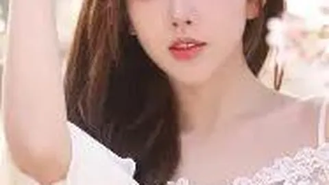 雷恩客场2-0力克巴黎圣日耳曼 法甲第9轮梅西射门中框 姆巴佩进球无效